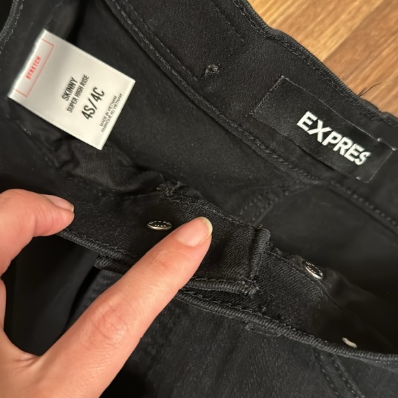 Express Jeans - Picture 3 of 3